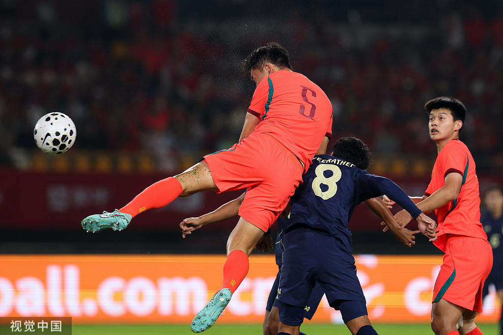 国足0-0泰国:比赛亮点与不足并存,球队前景引关注